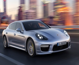 مصر اليوم - باناميرا 2014 الجديدة من بورش