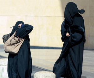   مصر اليوم - خريجة محو أمية تحصل على ماجستير وبراءة اختراع