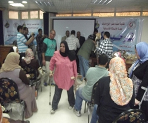   مصر اليوم - أطباء الإسكندرية تسلم 40 جهازًا تعويضيًا للمعاقين