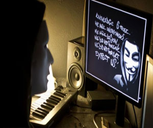   مصر اليوم - الشاباك يؤكد استمرار هجوم مجموعة أنونيموس