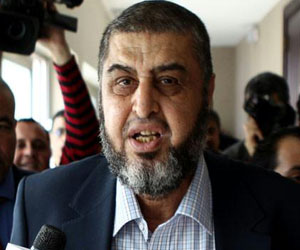   مصر اليوم - الحبس سنة لحارس الشاطر لحيازة سلاح ناري