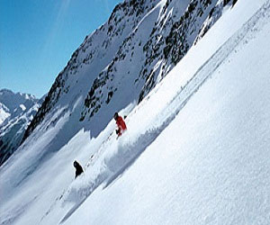   مصر اليوم - دافوس عاصمة الرياضات الشتوية لعشاق التزلج