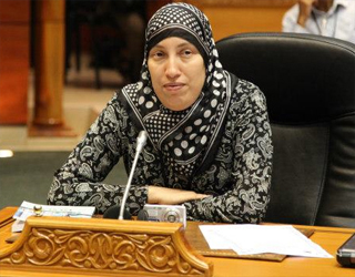   مصر اليوم - الإعلاميات المحجبات ممنوعات من الظهور على الشاشات