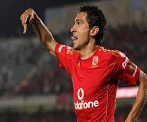   مصر اليوم - بركات يقترب من تجديد تعاقده مع الأهلي