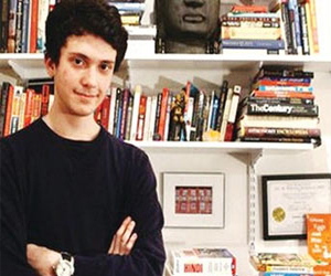   مصر اليوم - مراهق أميركى يجيد التحدث بحوالى 23 لغة مختلفة