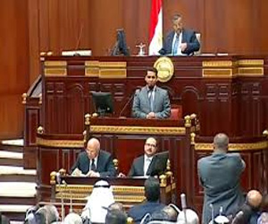   مصر اليوم - الشورى يحيل قانوني النواب والحقوق السياسية للدستورية