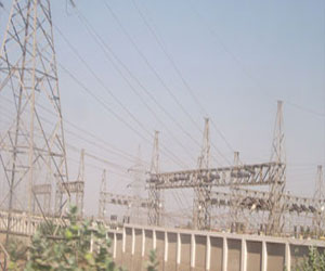   مصر اليوم - سرقة أبراج الكهرباء من مشروعات مستثمر سعودي