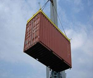   مصر اليوم - سرقة حاوية مليئة بالمهبرغر قيمتها 100 ألف دولار