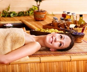   مصر اليوم - خلطة زيوت تساعدك على التخلص من السيلوليت