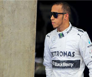   مصر اليوم - هاميلتون: سعيد في الانطلاق من المركز الأول مع مرسيدس