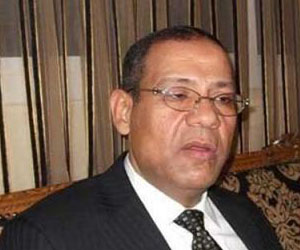   مصر اليوم - حازم الشخص رئيسًا لصندوق رعاية المصريين في الرياض