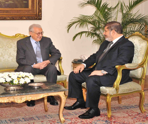   مصر اليوم - مرسي: القضية السورية تتصدر أولوية السياسية الخارجية