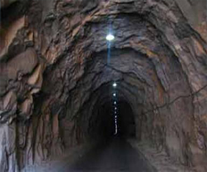   مصر اليوم - ضبط نفق لتهريب السيارات في منطقة البرازيل في رفح