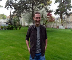   مصر اليوم - الرهينة الفرنسي السابق في أفغانستان بيار بورغي عاد إلى بلاده