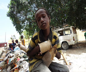   مصر اليوم - الحكومة التنزانية تدعو إلى محاربة ظاهرة أطفال الشوارع