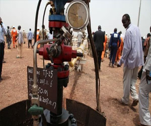 مصر اليوم - نفط جنوب السودان يعود لللتدفق عبر الأراضي