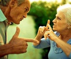   مصر اليوم - الإنسان أكثر عرضة للإصابة بأزمة منتصف العمر في الستينيات