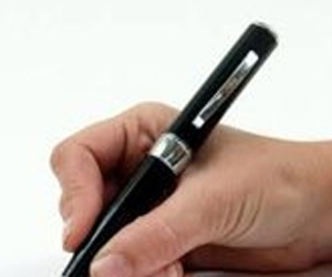   مصر اليوم - كتابة الأفكار قبل النوم تخفف من الأرق