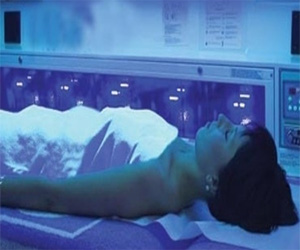   مصر اليوم - أجهزة تسمير البشرة تسبب سرطان الجلد بنسبة 78%