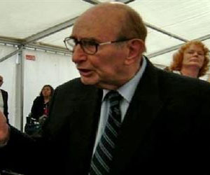   مصر اليوم - جزار البحرين في ذمة الله