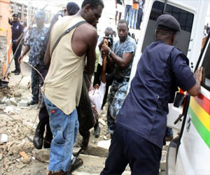   مصر اليوم - مقتل 16 شخصًا على الأقل إثر انهيار منجم في غانا