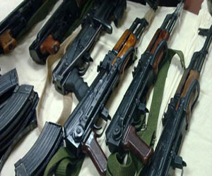   مصر اليوم - ضبط مخزني سلاح و53 هاربًا من تنفيذ أحكام في سيناء