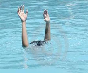   مصر اليوم - غرق طالبين أثناء سباحتهما في السويس