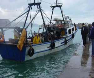   مصر اليوم - سفارة مصر في أثينا تسترد مستحقات البحارة