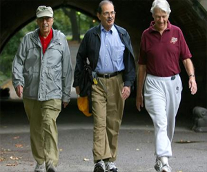   مصر اليوم - ممارسة الرياضة بانتظام تجنب مرضى ألزهايمر دخول دور الرعاية الصحية