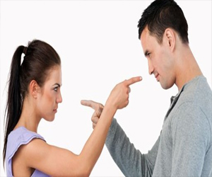 مصر اليوم - وصايا لتجنب عادات زوجك السيئة