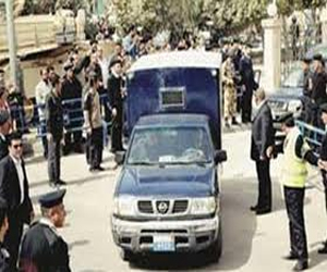   مصر اليوم - مدير الإدارة العامة لمباحث القاهرة يقود حملة موسعة لضبط الخارجين عن القانون