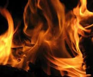   مصر اليوم - حريق هائل يندلع في مطبعة وسط غزة