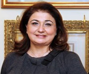   مصر اليوم - مي ميقاتي تتابع ترميم جدارية مريم العذراء الأثرية