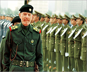   مصر اليوم - الأمن العراقي يشنّ حملة لضبط عزت الدوري