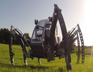 مصر اليوم - تصميم أكبر روبوت سداسي الأرجل في العالم