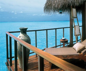 مصر اليوم - منتجع تاج إكزوتيكا على أكبر بحيرات المالديف