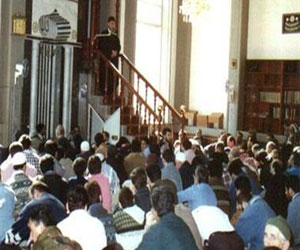 مصر اليوم - خطيب الأقصر: إشارة مبارك في المحكمة لوداع أتباعه