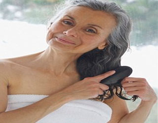 مصر اليوم - خصلات الشعر تكشف عن الإصابة بأمراض القلب