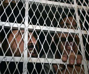   مصر اليوم - ضبط تشكيل عصابي في حوزته 5 أطنان قضبان سكة حديد وأعمدة إنارة في الأقصر