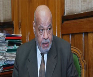   مصر اليوم - وزير العدل يستقيل من منصبه احتجاجًا على إهانة القضاة