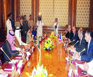   مصر اليوم - السعودية وفرنسا يبحثان تعزيز التعاون العسكري