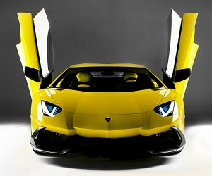 مصر اليوم - لامبورغيني تكشف رسميًا عن أفينتادور LP720-4