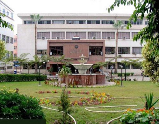   مصر اليوم - مؤتمر كليات الآداب يوصى بتحديث المناهج الدراسية