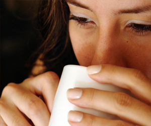   مصر اليوم - تناول الكثير من الكافيين يؤثر على طفلك