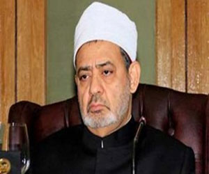   مصر اليوم - الأزهر يعتبر آراء كبار العلماء في الشورى شخصية