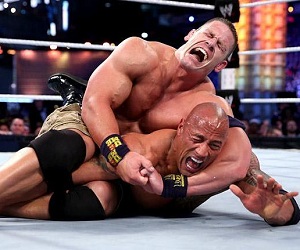 مصر اليوم - ذا روك يجري عملية جراحية