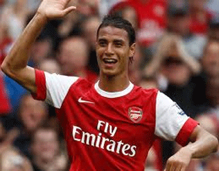   مصر اليوم - بتيس الإسباني يرغب في التعاقد مع الشماخ