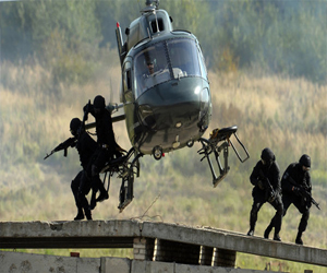   مصر اليوم - موسكو تعتقل 140 إسلاميًا في حملة مداهمات