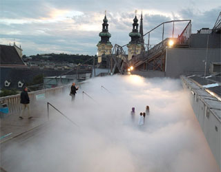 مصر اليوم - تقنية يابانية للمشي على السحاب