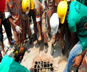   مصر اليوم - آلاف المحتجين في دكا يطالبون بتحسين ظروف العمل